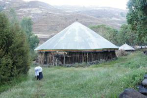 14.Jedno z domorodých obydlí v Simienskych horách